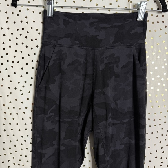 Lululemon Align Jogger Camo - Picture 2 of 8